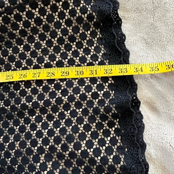 Milly of New York VINTAGE Black Crochet Dot Overlay Dress 4 Breakfast at Tiffany - Picture 16 of 16